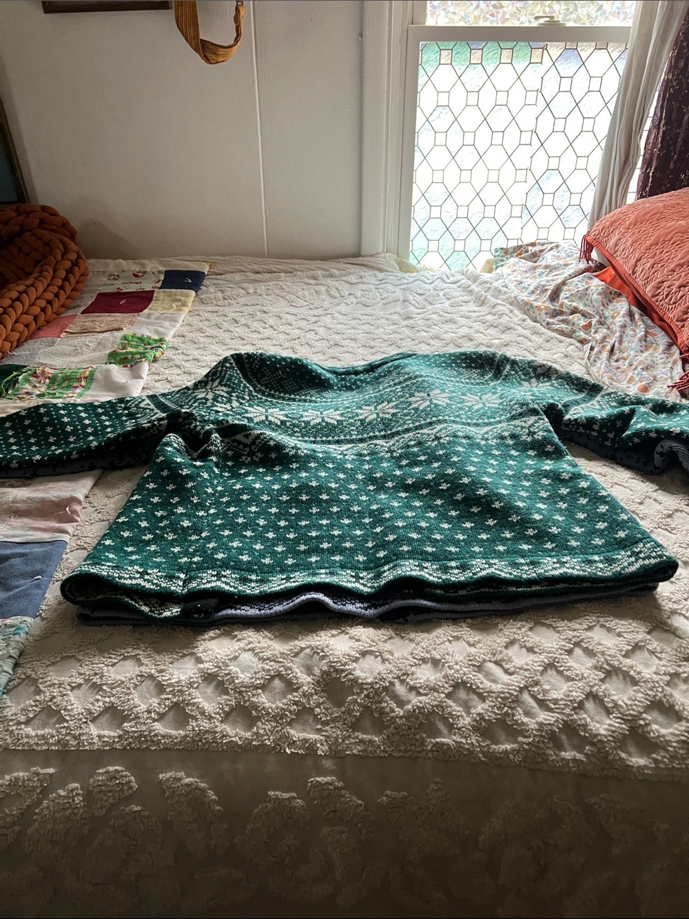 Women’s L.L. Bean Light Blue & Navy Patterned Crewneck Sweater Wool Size Large - Picture 11 of 15